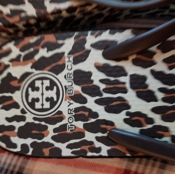 Sandals - Picture 4 of 8